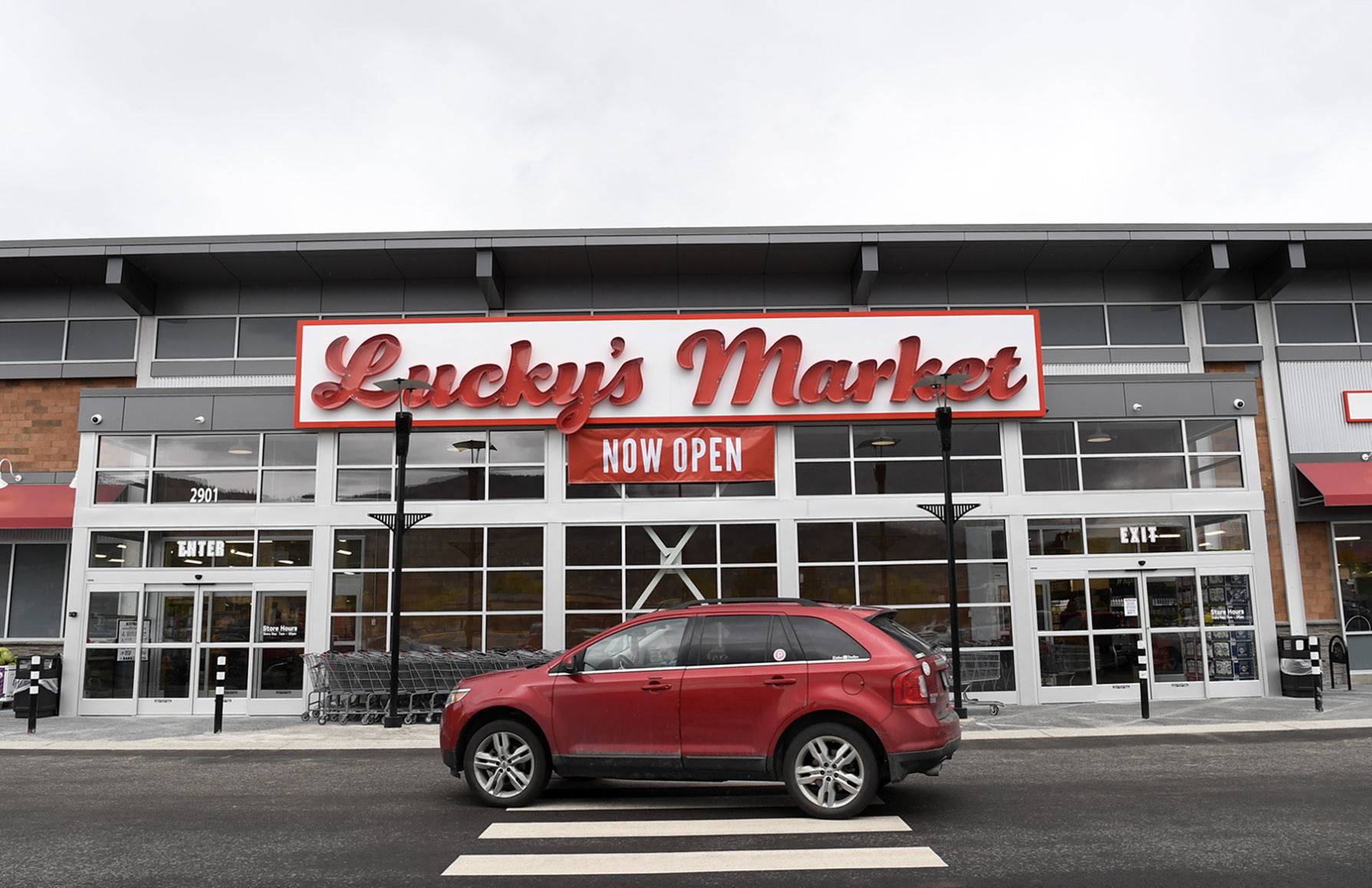Closed — Lucky's Market